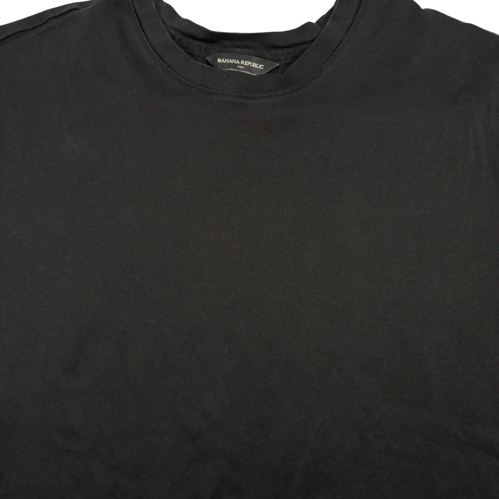 Banana Republic Mens XL T-Shirt Luxe Touch Performance Black Short Sleeve Cotton